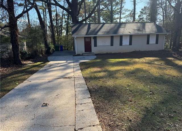 Property at 3705 Daisy Dr, Decatur, GA 30032, 3 beds, 1.5 baths