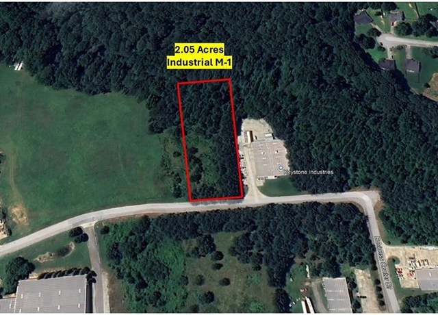 Property at 130 Manufacturers Ct, Winder, GA 30680