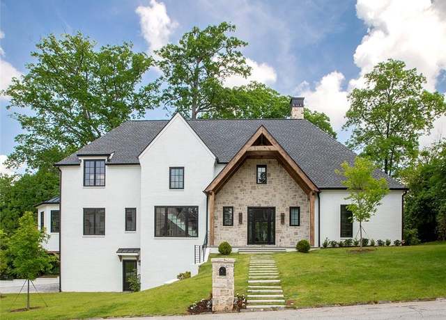 Property at 464 Pine Tree Dr NE, Atlanta, GA 30305, 6 beds, 6.5 baths