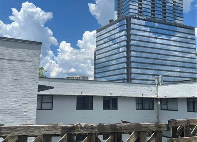 Property at 3649 Peachtree Rd NE #305, Atlanta, GA 30319, 3 beds, 2 baths