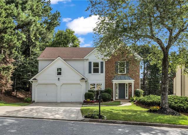 Property at 110 Sessingham Ln, Johns Creek, GA 30005, 3 beds, 2.5 baths
