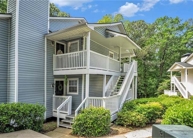 Property at 2748 Suwanee Way SE, Marietta, GA 30067, 2 beds, 2 baths