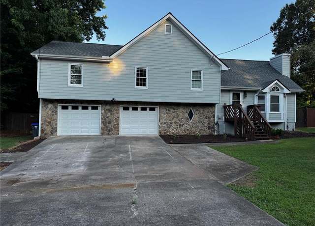 Property at 208 Arbour Way, Suwanee, GA 30024, 3 beds, 2 baths