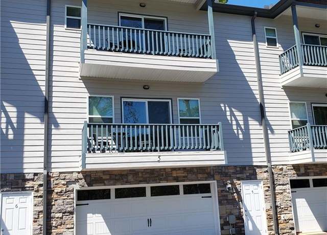 Property at 664 Bahn Innsbruck Unit B-3, Helen, GA 30545, 2 beds, 2 baths