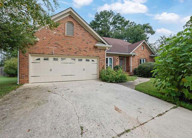 Property at 11020 Wilshire Chase Dr, Duluth, GA 30097, 5 beds, 3.5 baths