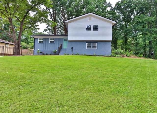 Property at 6914 Fairway Trl, Austell, GA 30168, 4 beds, 2 baths