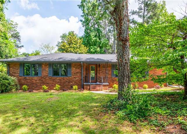 Property at 3219 W Manor Ln, Atlanta, GA 30311, 3 beds, 2 baths