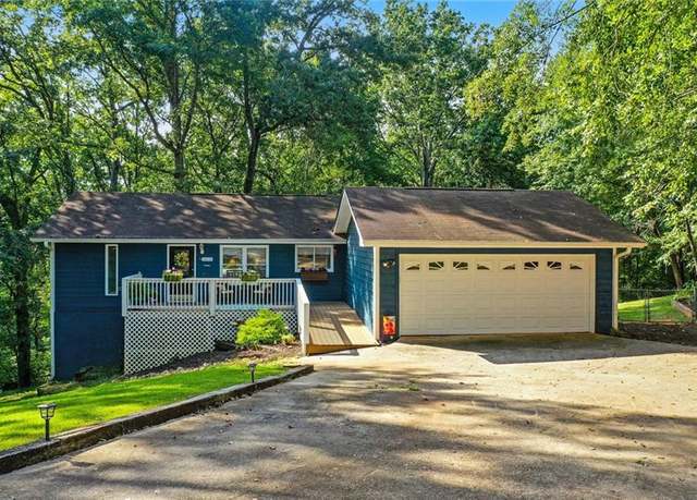 Property at 3414 Michael Cir, Gainesville, GA 30504, 3 beds, 3 baths
