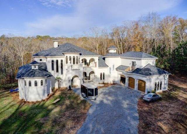 Property at 1628 Golden Creek Ct SW, Conyers, GA 30094, 6 beds, 7 baths