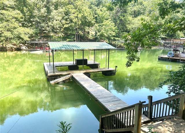 Property at 6695 Thunder Trl, Gainesville, GA 30506, 3 beds, 2 baths