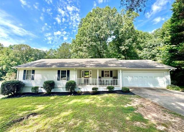 Property at 4917 Wade Valley Way, Cumming, GA 30040, 3 beds, 2 baths