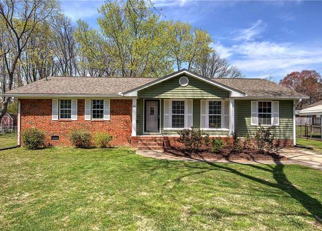 Property at 21 Fernwood Way NE, Rome, GA 30161, 4 beds, 2.5 baths