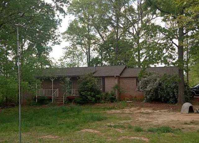 Property at 500 Old Corinth Rd, Buchanan, GA 30113, 6 beds, 3 baths