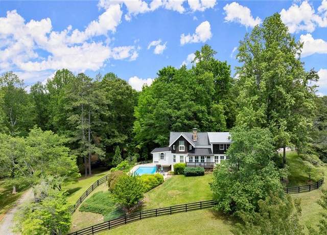Property at 467 Liberty Grove Rd, Alpharetta, GA 30004, 4 beds, 2 baths