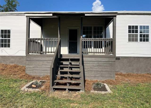 Property at 143 Raven Rd, Villa Rica, GA 30180, 4 beds, 2 baths