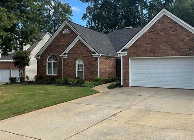 Property at 2158 Marne Gln NW, Kennesaw, GA 30152, 4 beds, 2 baths