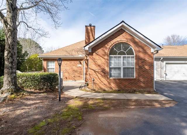 Property at 3716 Vineyards Lake Cir NW Unit U-2, Kennesaw, GA 30144, 2 beds, 2 baths