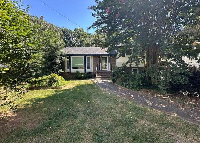 Property at 672 Dorsey Dr, Lilburn, GA 30047, 4 beds, 2.5 baths
