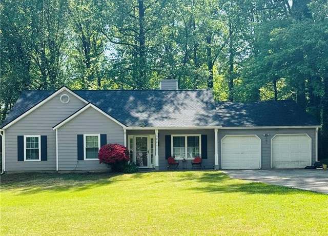 Property at 3805 Forsythia Way, Douglasville, GA 30135, 3 beds, 2 baths