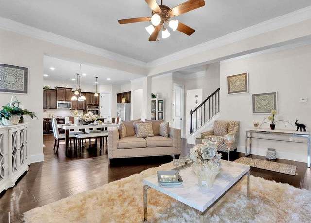Property at 15 Granville Ln, Covington, GA 30016, 5 beds, 4 baths
