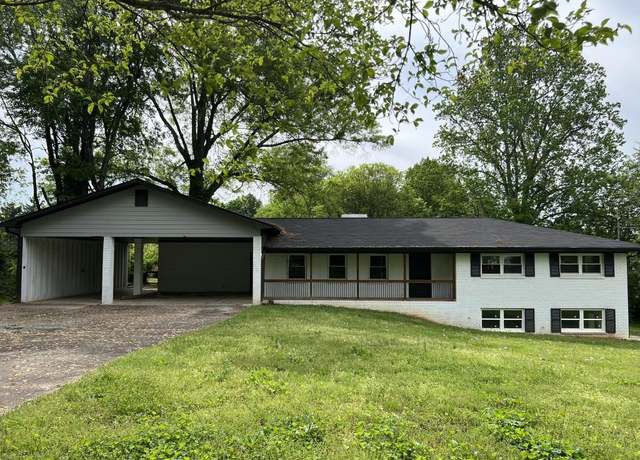 Property at 644 Cambridge Dr, Marietta, GA 30066, 3 beds, 2 baths