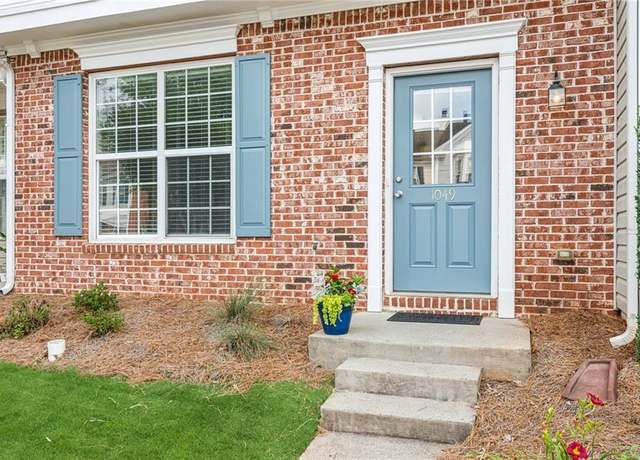 Property at 1049 Prestwyck Ct, Alpharetta, GA 30004, 3 beds, 2.5 baths