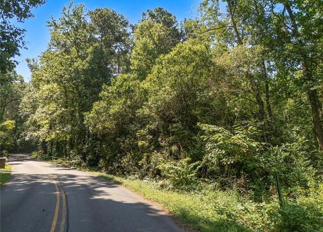 Property at 211 Mcdaniel Rd NW, Marietta, GA 30064