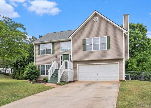 Property at 35 Kendall Ln, Covington, GA 30014, 3 beds, 2.5 baths