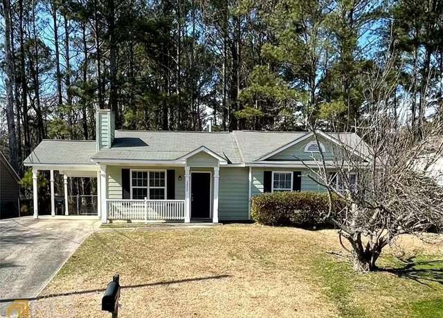 Property at 6490 Emerald Pointe Cir, South Fulton, GA 30349, 3 beds, 2 baths