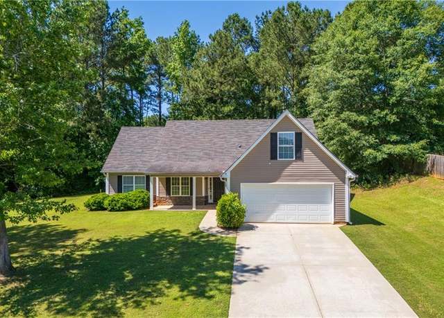 Property at 90 Loudoun Dr, Covington, GA 30014, 4 beds, 2 baths