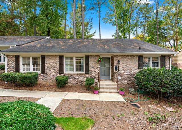 Property at 2404 Northlake Ct, Atlanta, GA 30345, 3 beds, 2 baths