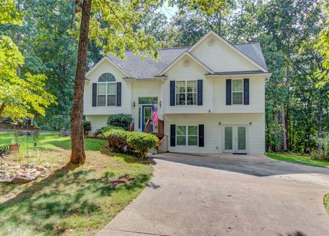 Property at 7730 Bethel Rd, Gainesville, GA 30506, 4 beds, 3 baths