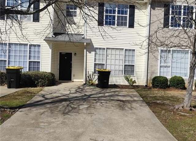 Property at 2438 Brianna Dr, Hampton, GA 30228, 3 beds, 2.5 baths