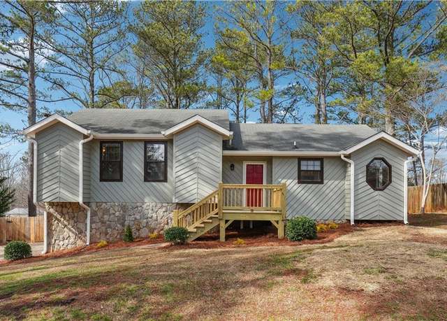 Property at 3640 Barbara Dr, Douglasville, GA 30135, 3 beds, 2 baths