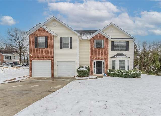 Property at 3870 Golfe Links Dr, Snellville, GA 30039, 4 beds, 2.5 baths