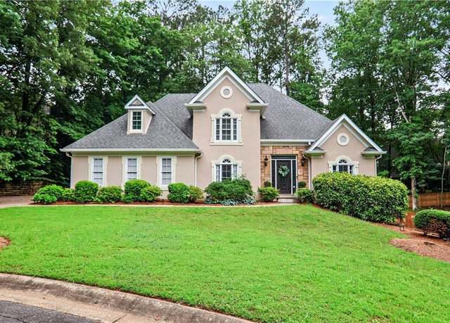Property at 4990 Sawgrass Pl NW, Acworth, GA 30102, 6 beds, 3.5 baths