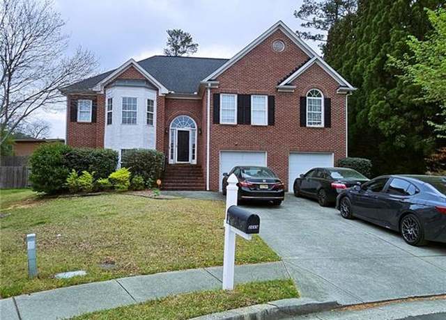 Property at 2669 Ambria Dr, Buford, GA 30519, 5 beds, 3 baths