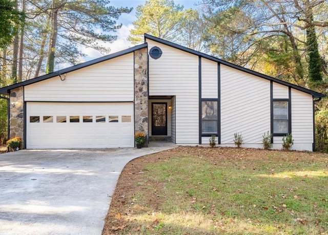 Property at 3193 Deshong Dr, Stone Mountain, GA 30087, 3 beds, 2 baths