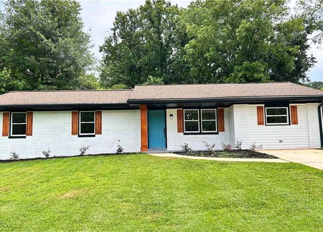 Property at 4074 Green Hawk Trl, Decatur, GA 30035, 4 beds, 2 baths