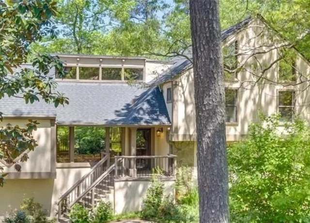 Property at 2755 Whitehurst Dr NE, Marietta, GA 30062, 4 beds, 3 baths