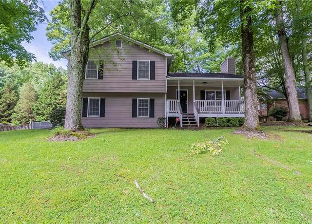 Property at 3110 Ashly Cove Ln, Snellville, GA 30078, 4 beds, 3 baths