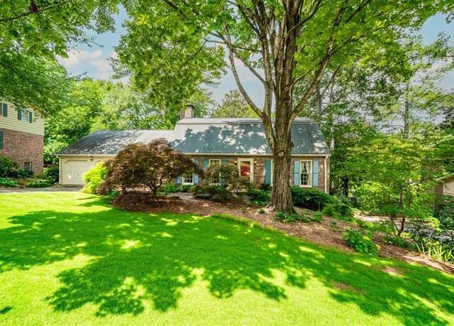 Property at 1374 Country Squire Dr, Decatur, GA 30033, 4 beds, 3 baths