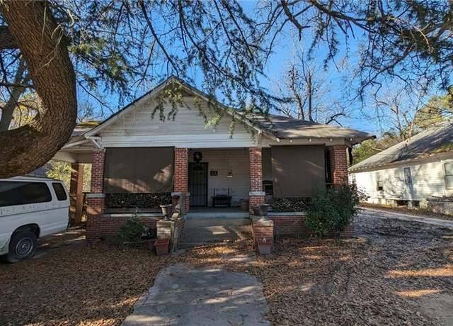 Property at 3565 Log Cabin Dr, Macon, GA 31204, 3 beds, 2 baths