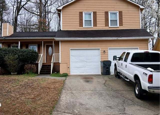 Property at 2760 Waterford Park Dr, Lawrenceville, GA 30044, 4 beds, 3 baths