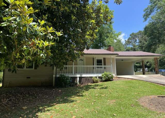 Property at 6512 Executive Dr, Winston, GA 30187, 3 beds, 2 baths