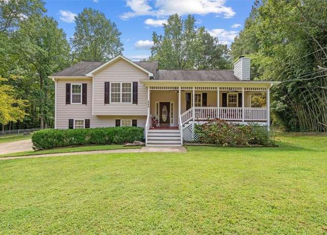 Property at 240 River Oak Ct, Temple, GA 30179, 3 beds, 2 baths