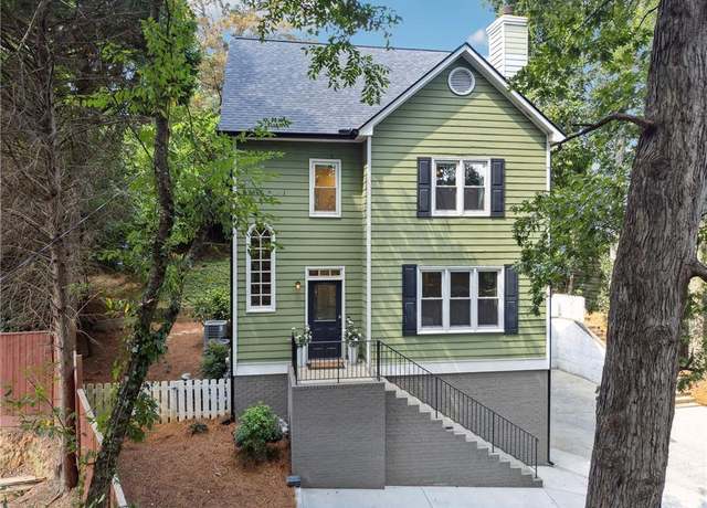 Property at 1900 Harper Rd NW, Atlanta, GA 30318, 3 beds, 2.5 baths