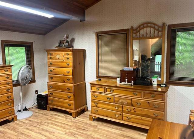 Property at 571 Mann Rd, Rockmart, GA 30153, 2 beds, 2 baths