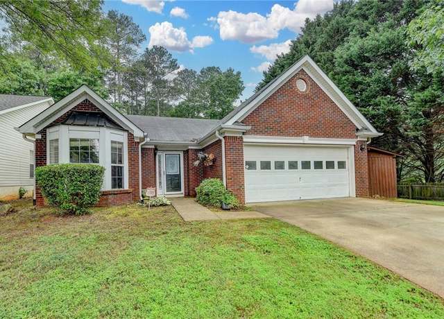 Property at 1965 Sterling Creek Ct, Snellville, GA 30078, 3 beds, 2 baths