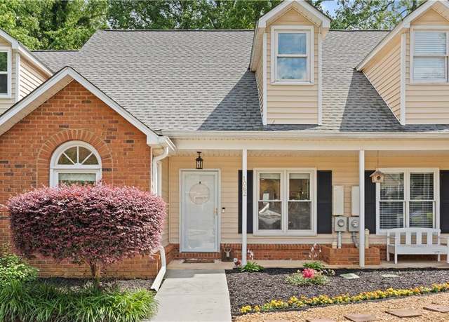 Property at 1062 Sasha Ln, Roswell, GA 30075, 2 beds, 2 baths
